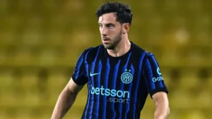 L’Inter avanza per i rinnovi: accordo vicino per Bisseck e passi avanti per Carlos Augusto. I dettagli