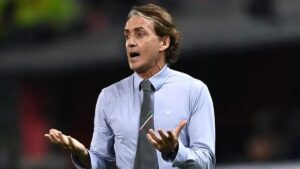 «Mi dispiace per quanto accaduto, ora voglio riportare l’Italia dove merita»: Mancini si ripresenta da ct della Nazionale