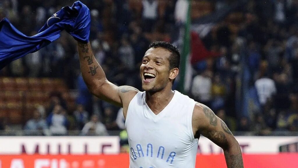 Guarin ritorna ad Appiano, un saluto speciale ai tifosi: «Sono tornato a casa. Vi auguro di fare una stagione fantastica» 1 guarin