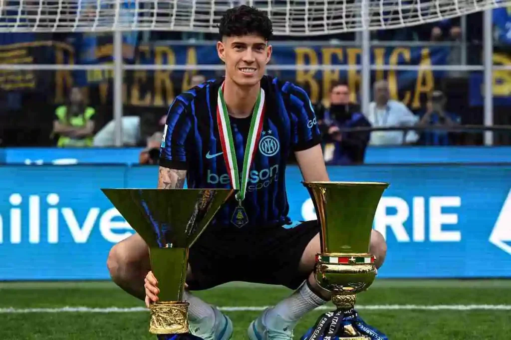 Bastoni, difensore dell'Inter