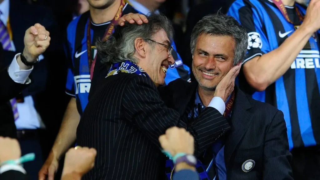 Mourinho racconta la sua Inter su Netflix: «La sconfitta contro il Barcellona fu la più bella della mia carriera. Se avessi festeggiato dopo il Triplete sarei rimasto in nerazzurro» 1 Mourinho Moratti MG10684 1 e1705486268666