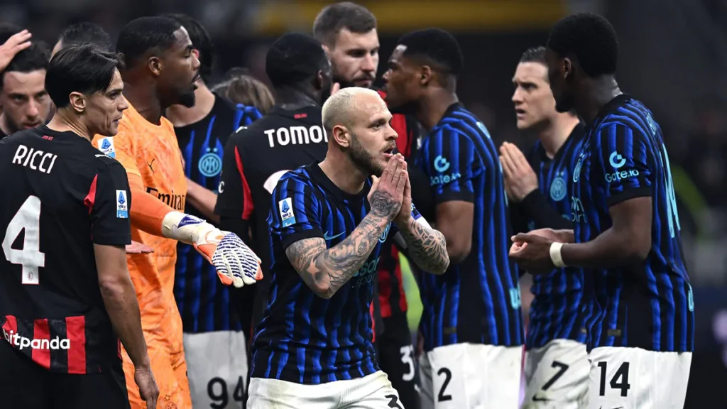 Milan Inter 1-1: il derby australiano finisce in parità, a Dimarco risponde Nkunku su un rigore dubbio 1 proteste Milan Inter