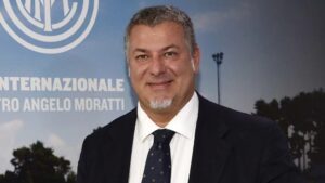 Calciomercato Inter, Scarpini sul futuro di Calhanoglu: «Non vedo tempeste in arrivo, per il club è importante»