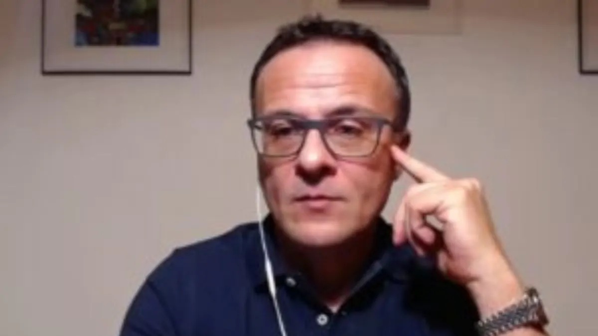 marelli un fallo molto evidente carlos 232 entrato in ritardo su pio esposito gradirei pi249 rapidit224 da Internews24.com marelli un fallo molto evidente carlos 232 entrato in ritardo su pio esposito gradirei pi249 rapidit224