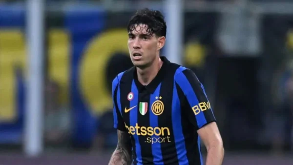 Bastoni inter 26