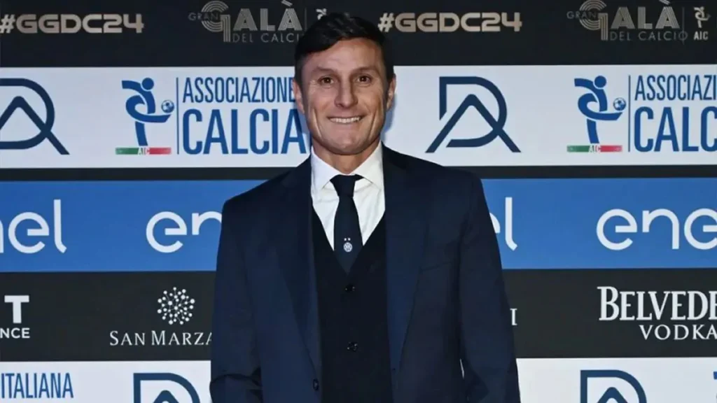 Zanetti rivela: «Mi manca allenarmi, non le partite. Dopo l'infortunio a 39 anni pensavano avrei mollato invece...» 1 zanetti